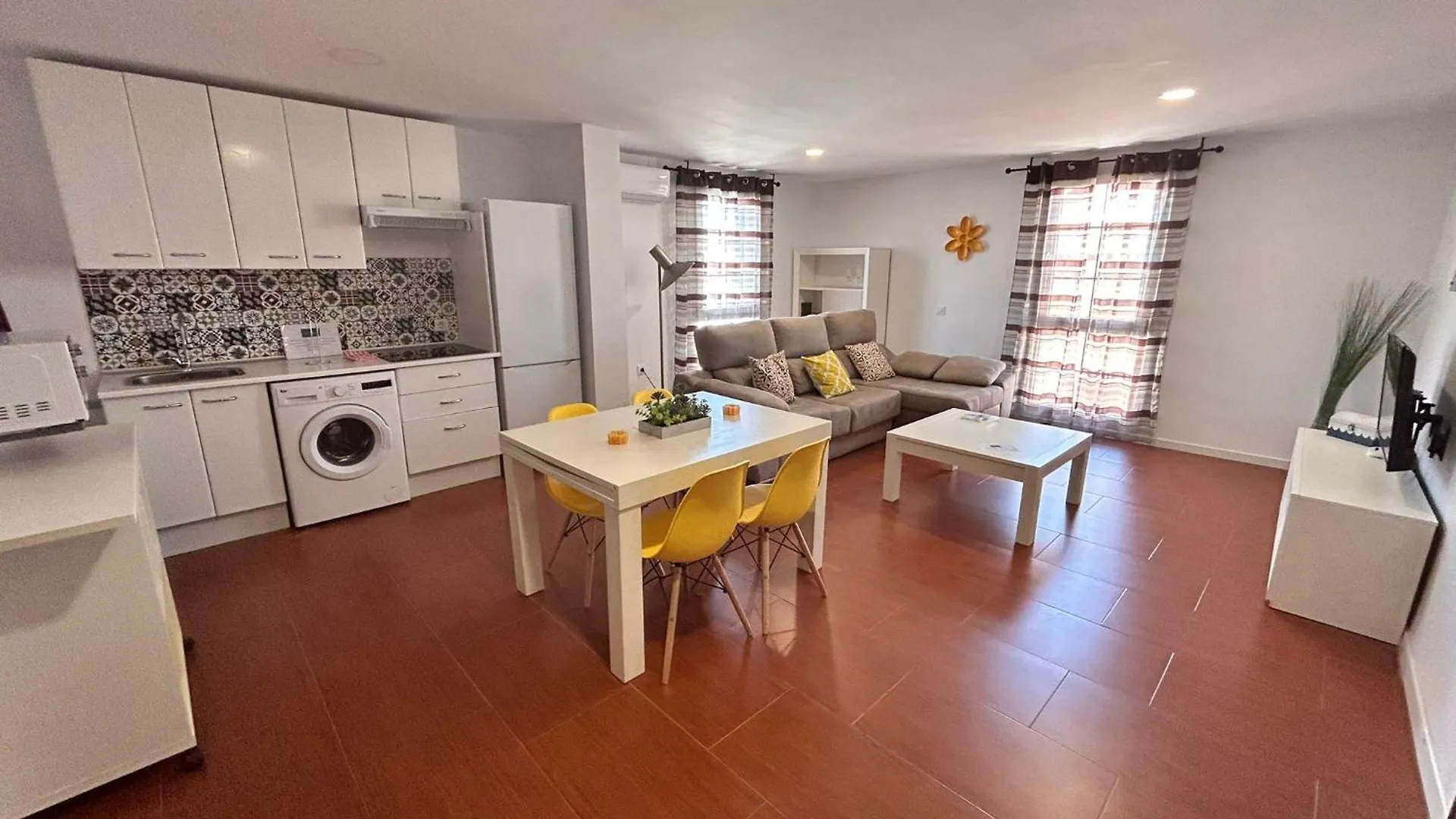 Apartamentos Empul 